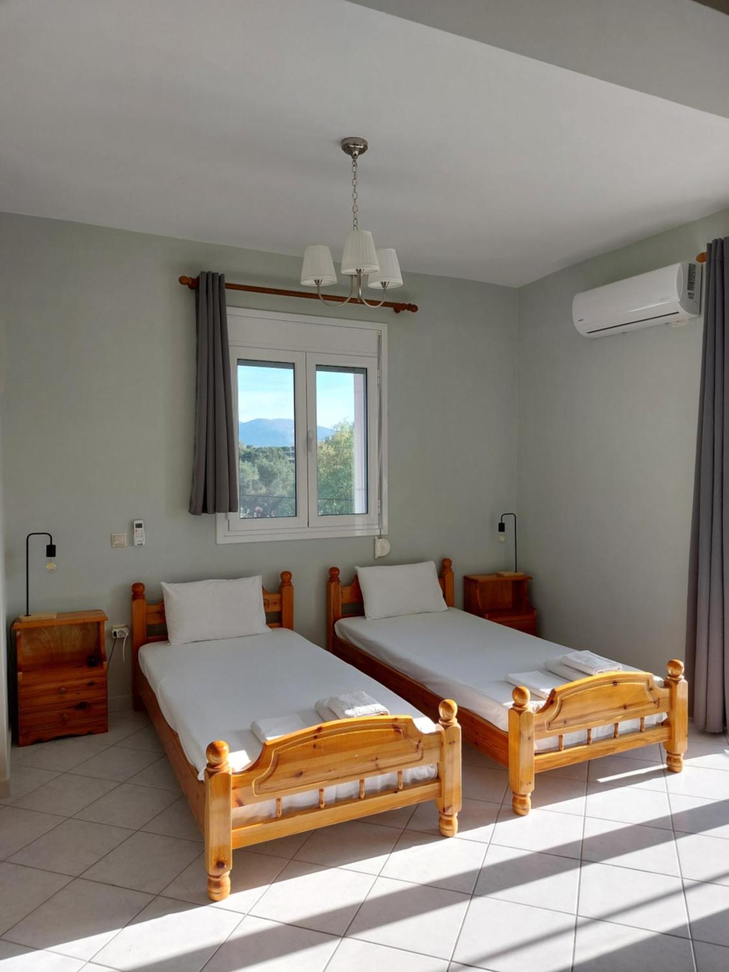 Xi View Apartment *